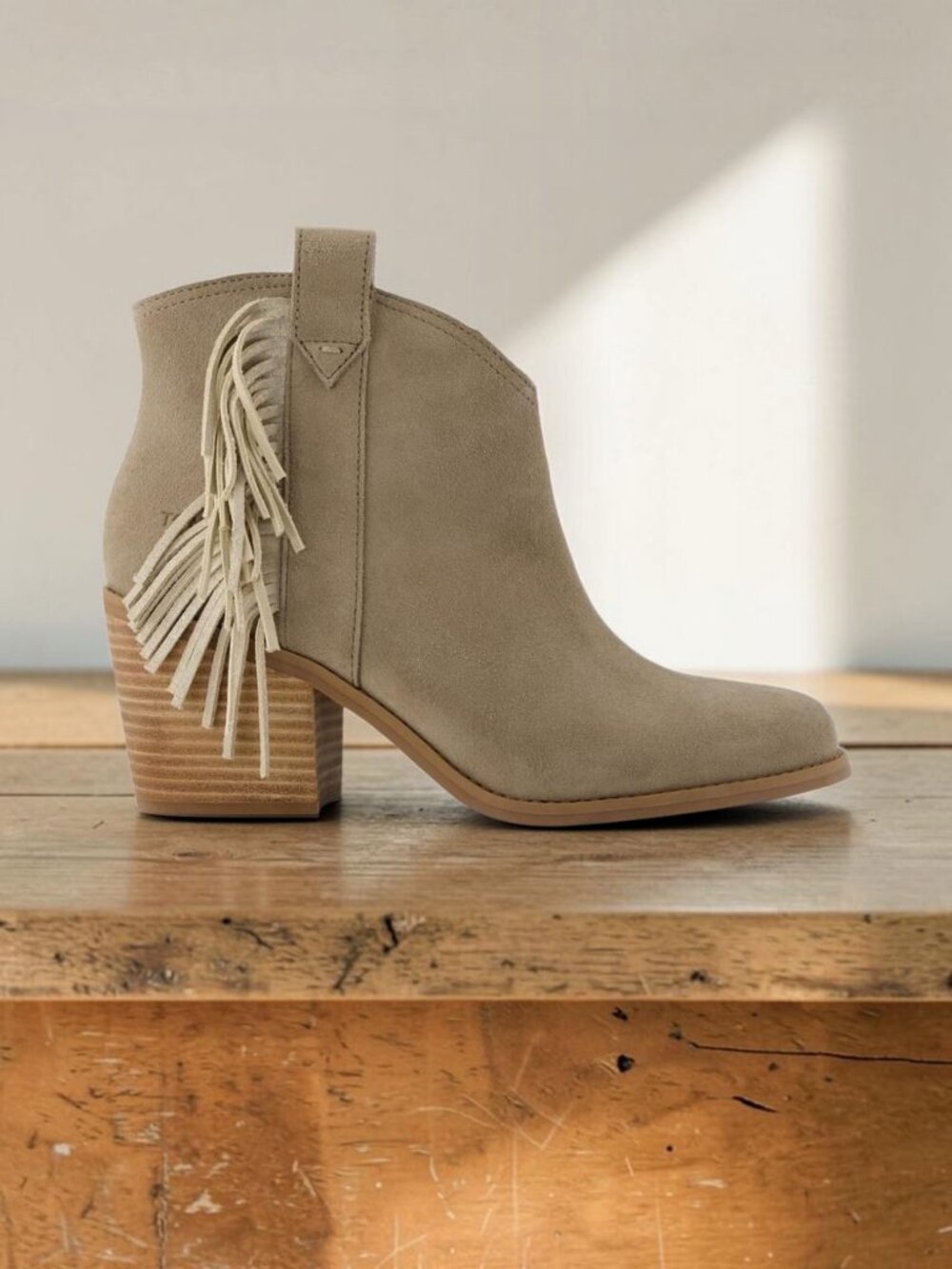 (New) Toms – Constance Heeled‎ Ankle Boots (Dune Suede/Fringe) / Women's 7.5